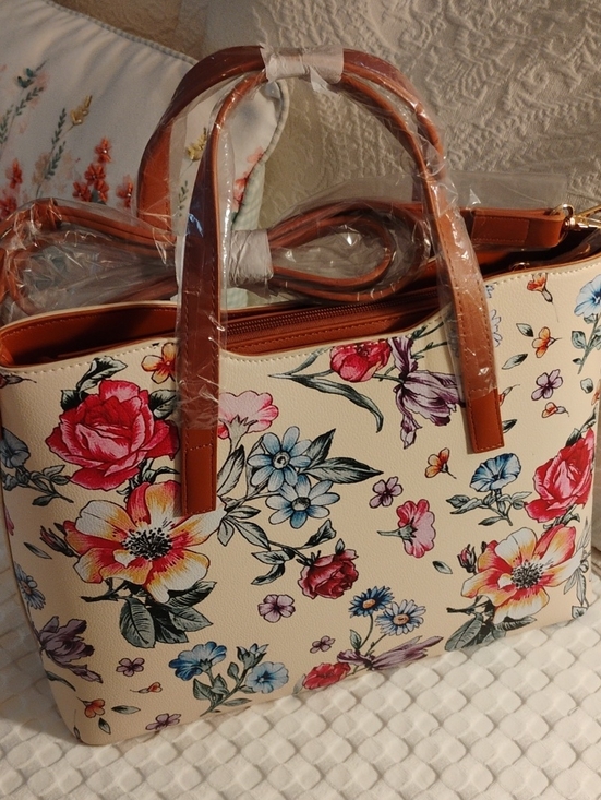 Avon Fashions Handbags - Cream Floral Tote Bag with Brown Trim